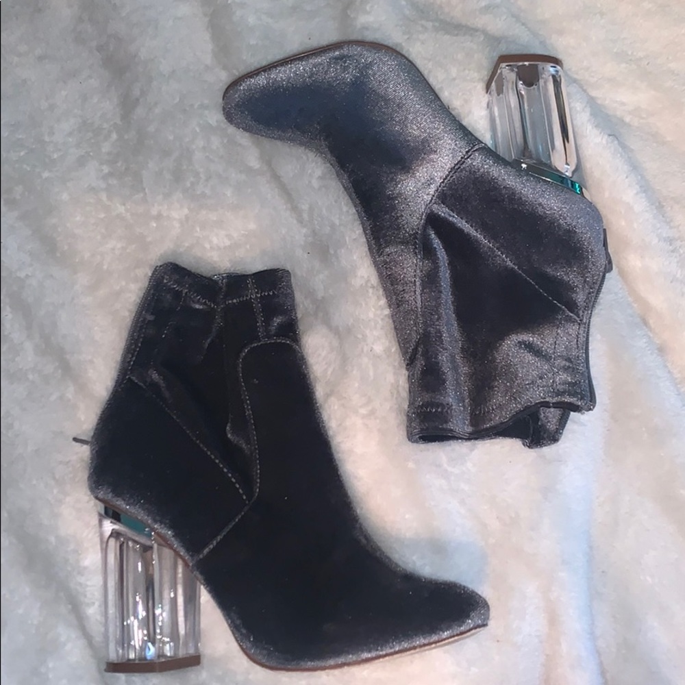 FASHION NOVA BOOTIES🤍⚡️